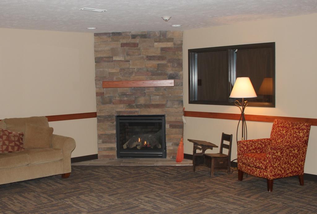 Green Acres Hotel Pittsfield Extérieur photo