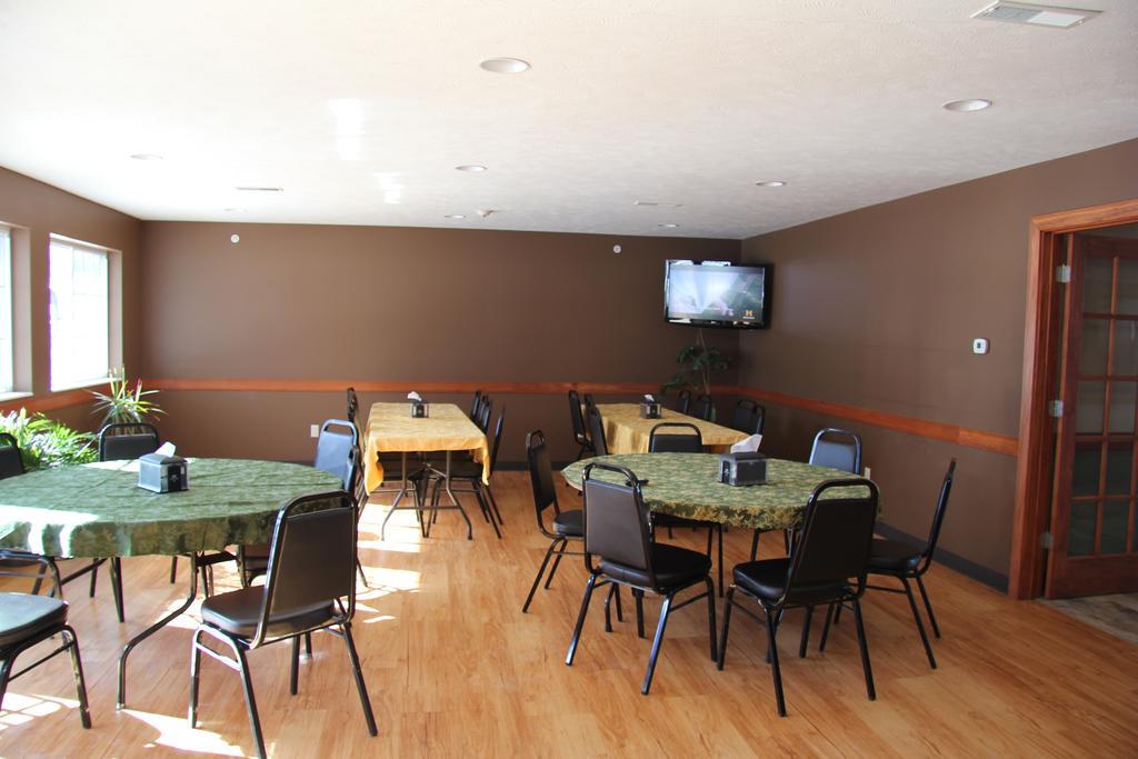 Green Acres Hotel Pittsfield Extérieur photo